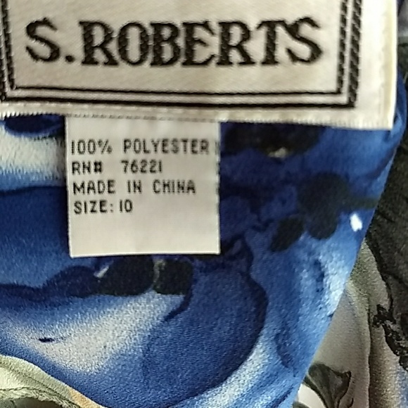 Dress - Picture 3 of 4